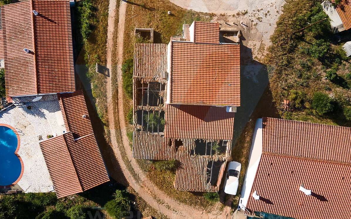 Ruin with approved project