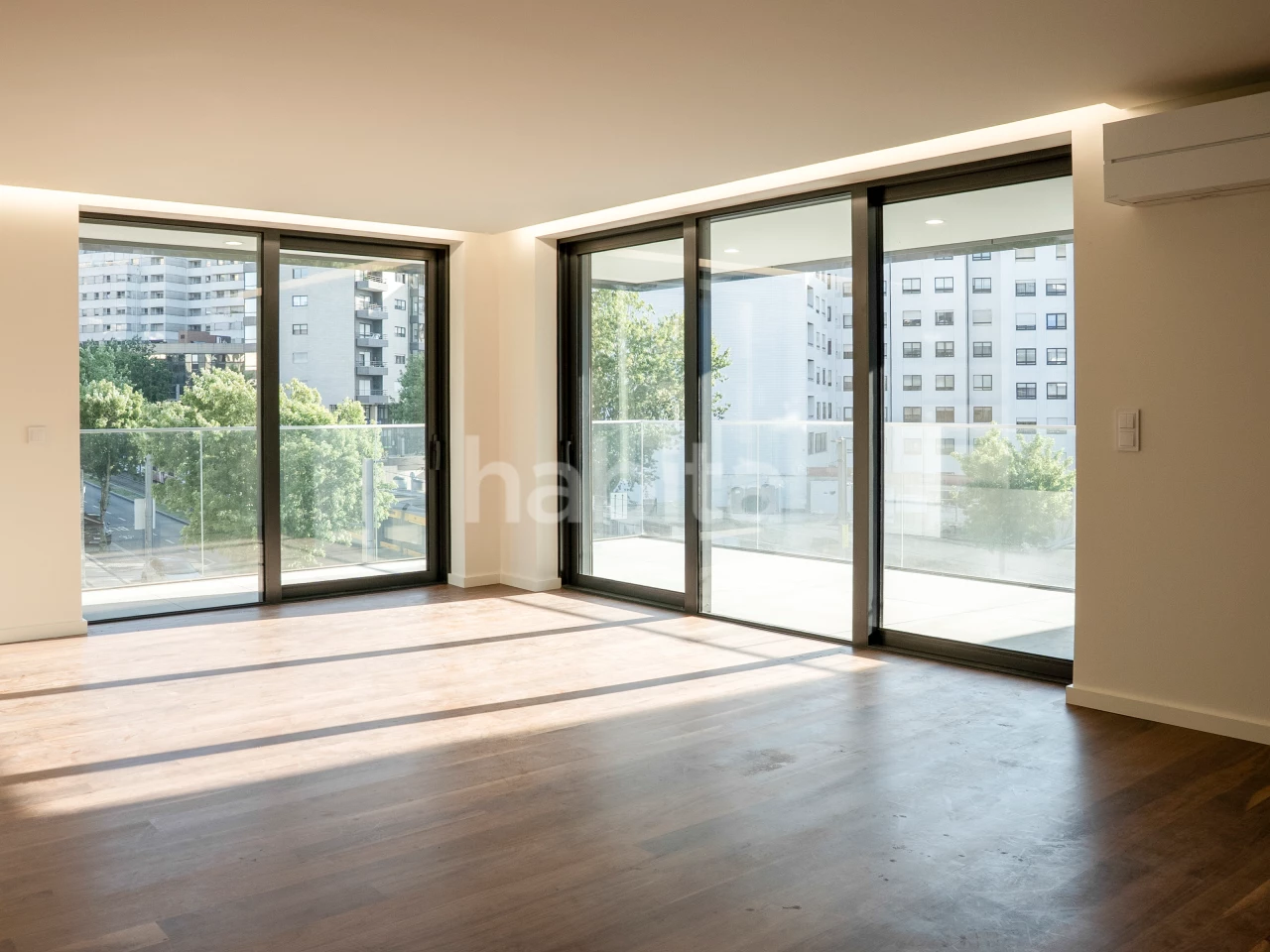 APARTAMENTO T3 - AVENIDA DA REPÚBLICA - VILA NOVA DE GAIA