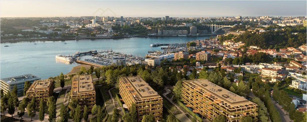 EXCELLENT 3 BEDROOM APARTMENT WITH TERRACE TO BUY NEXT TO MARINA DA AFURADA - VNG- PORTO