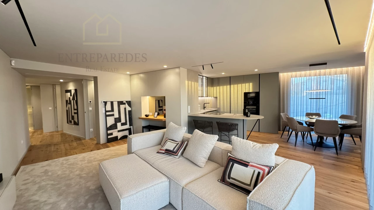 T3 NOVOS PARA COMPRAR | VARANDAS AMPLAS | A 300 M DA PRAIA | GARAGEM | BRITO LIVING - SÃO FÉLIX DA MARINHA - PORTUGAL FR A