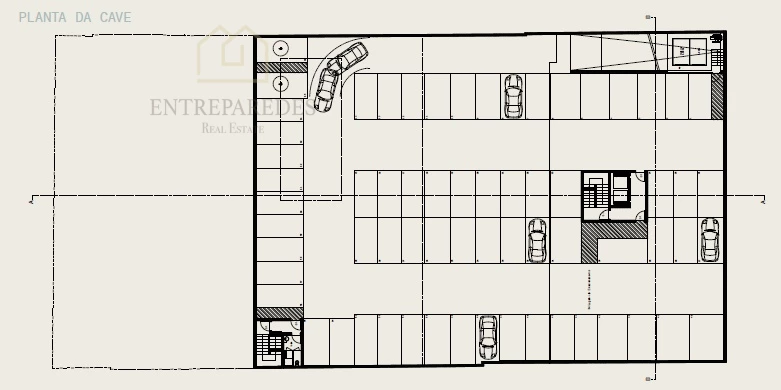 TO COM LUGAR DE GARAGEM PARA COMPRAR A POUCOS MINUTOS DA ESTAÇÃO DO MARQUÊS E DA RUA DA CONSTITUIÇÃO - PORTO