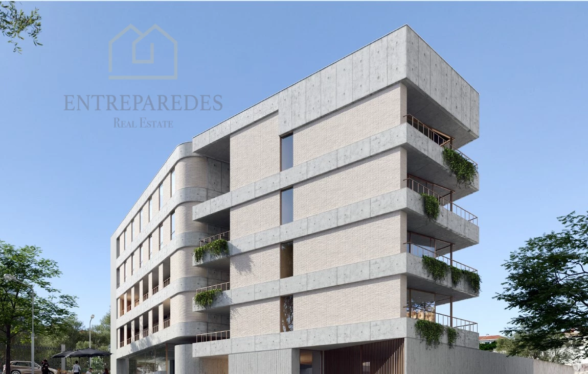 APARTAMENTO T2 DUPLEX COM VARANDA, GARAGEM E ARRUMOS - PARA COMPRA NA SERRA DO PILAR- VILA NOVA DE GAIA - PORTO