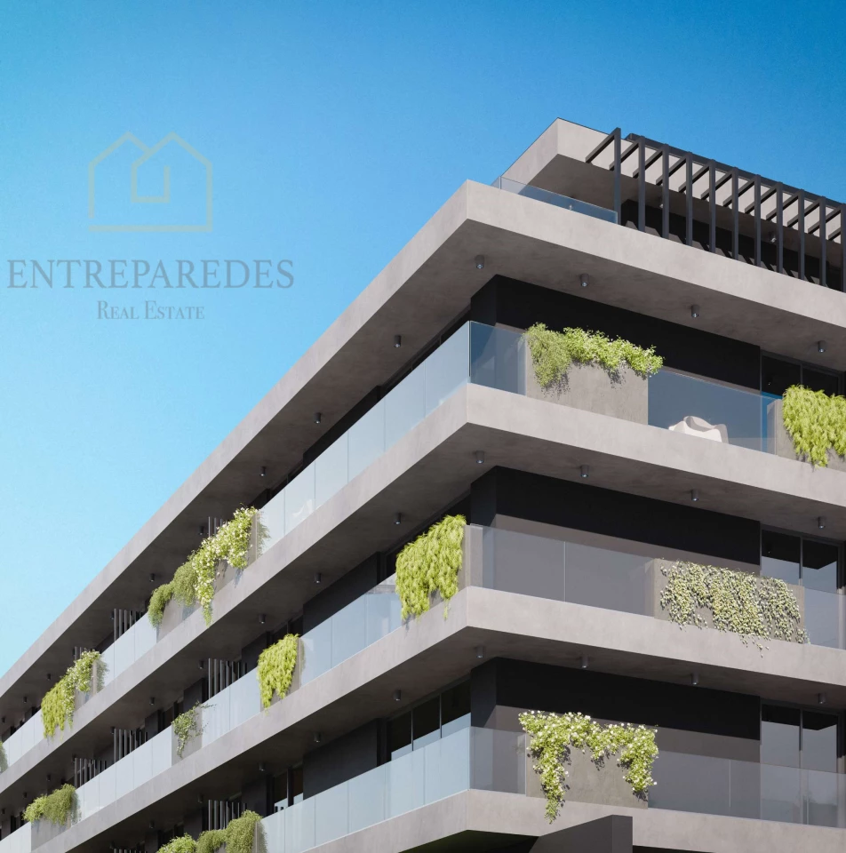 APARTAMENTO T3 COM DOIS LUGARES DE GARAGEM, PARA COMPRAR EM LOUSADA - PORTO