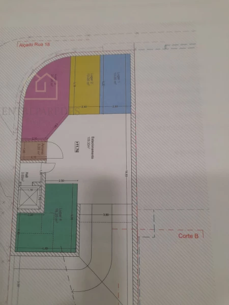 READY-TO-MOVE-IN 2 BEDROOM FLAT FOR SALE IN THE CENTRE OF ESPINHO | GARAGE, ELEVATOR AND CLOSE TO BEACH