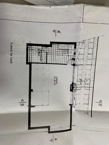 MORADIA PARA ALUGAR NA ANTAS, IDEAL PARA ATL, CRECHES, CLINICAS, OU OUTROS NEGÓCIOS. PARA ARRENDAR NO PORTO