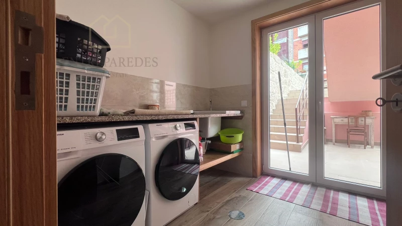 SUITE INDIVIDUAL AMUEBLADA EN ALQUILER EN VILLA RENOVADA EN OPORTO