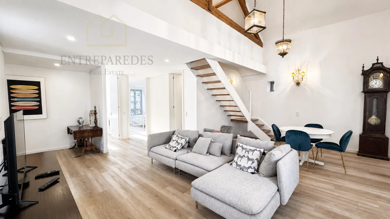 ANDAR MORADIA T2+1 PARA ALUGAR/ARRENDAR EM ESPINHO - AVEIRO | 2 SUÍTES | MOBILADO E EQUIPADO | TERRAÇO | GARAGEM | A 450 M DA PRAIA