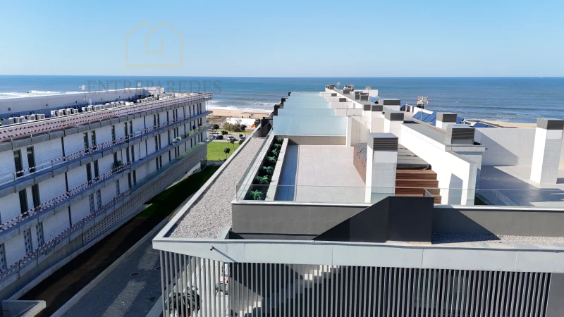 PENTHOUSE T3 DUPLEX COM PISCINA PARA COMPRAR NA PRAIA DE SALGUEIROS - CANIDELO - VILA NOVA DE GAIA - PORTO