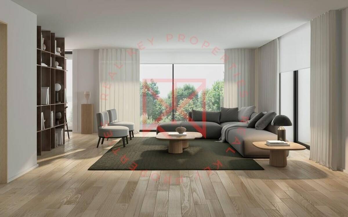 Apartamento de 4 habitaciones con vistas al mar y piscina