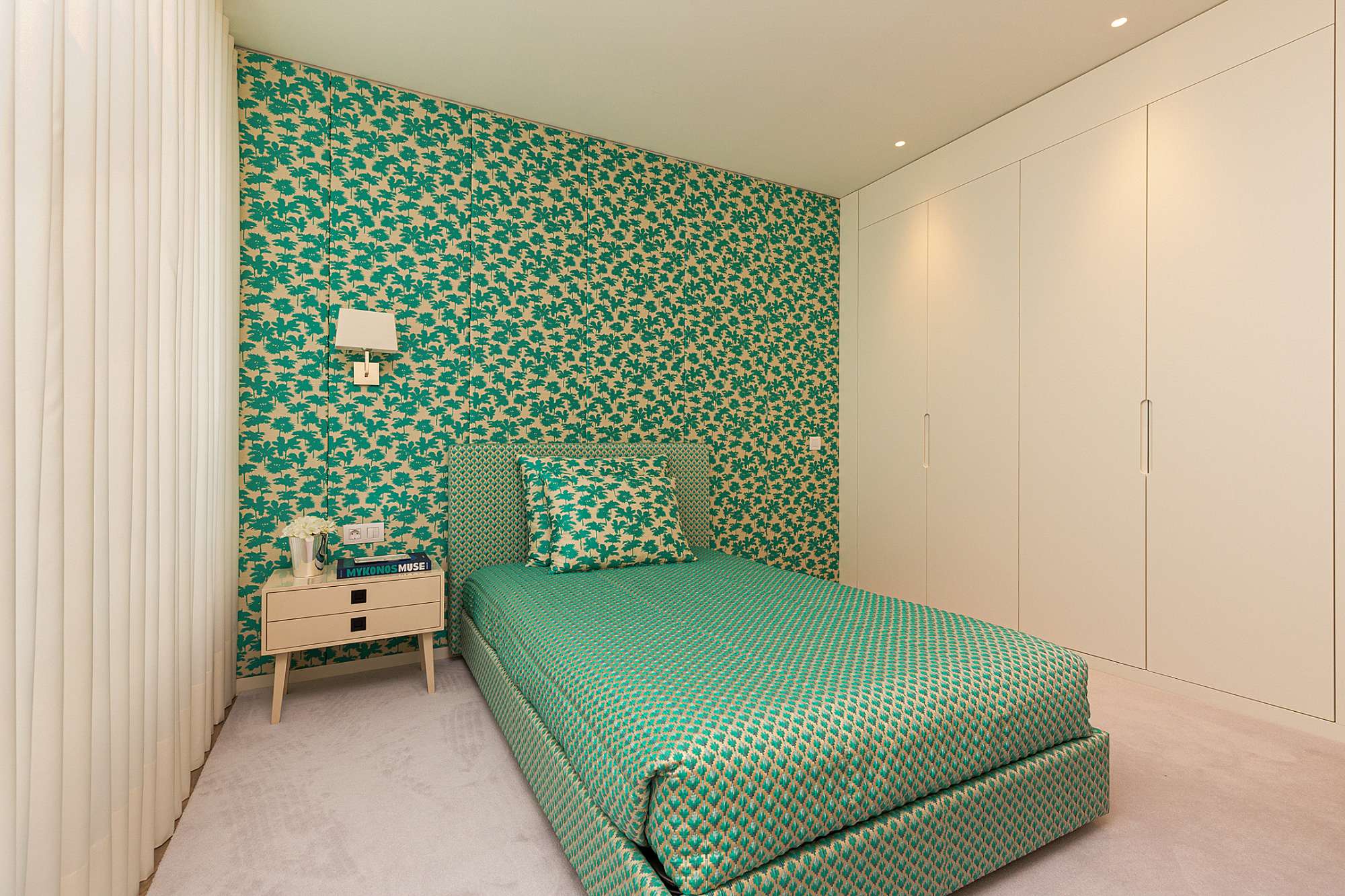 1 bedroom apartment with parking located in Braço de Prata, Parque das Nações