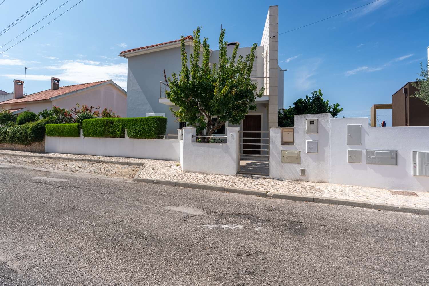 4-bedroom house with garden for sale in Mafra