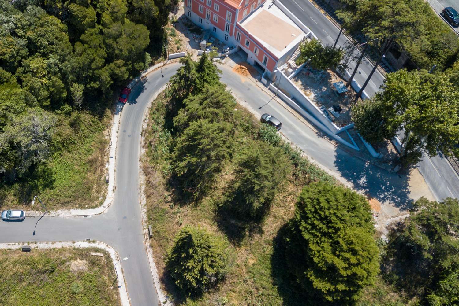Plot of land with approved PIP for 3-bedroom house in Sintra