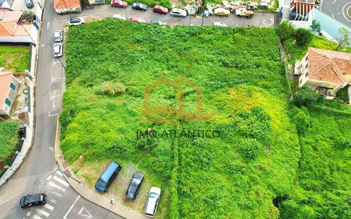Terreno en São Pedro-Funchal