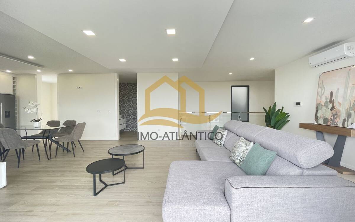 Detached 3-bedroom house - Ribeira Brava