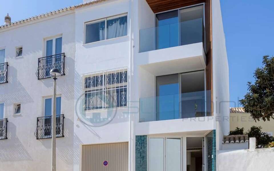 Moderne 2-Schlafzimmer-Villa mit Meerblick, Dachterrasse und Aufzug - Praia da Luz