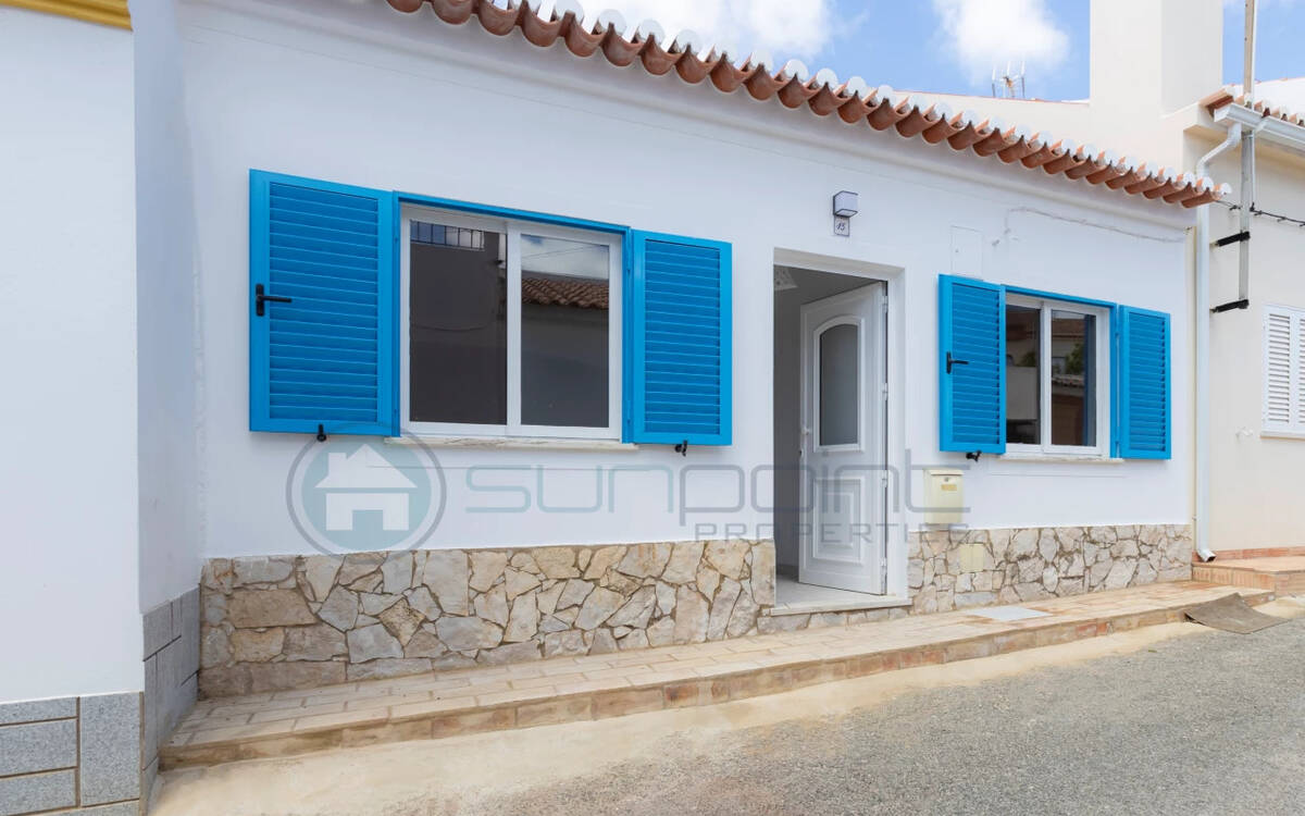 Renovated Traditional Style 3 Bedroom villa - Espiche