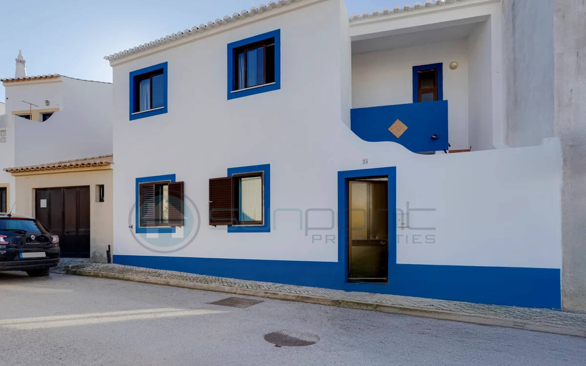 3-bedroom villa in the centre of Vila do Bispo