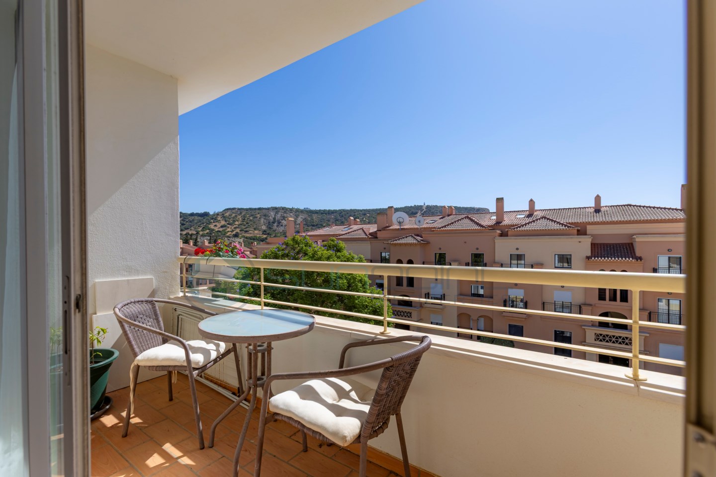 3-bedroom Apartment in Praia da Luz - Top Floor