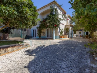 Doppelhaus T2+2 in Montinhos da Luz — Lagos
