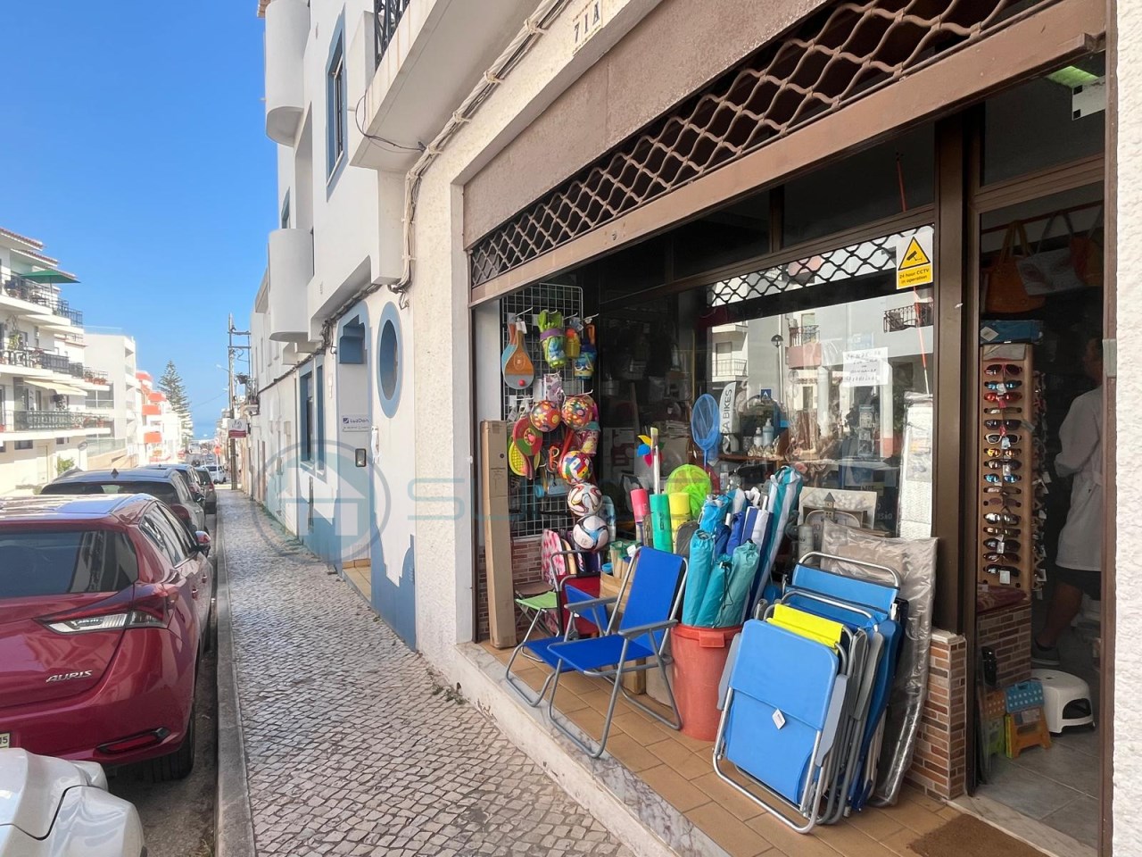 Prime Commercial Space in Praia da Luz - Lagos