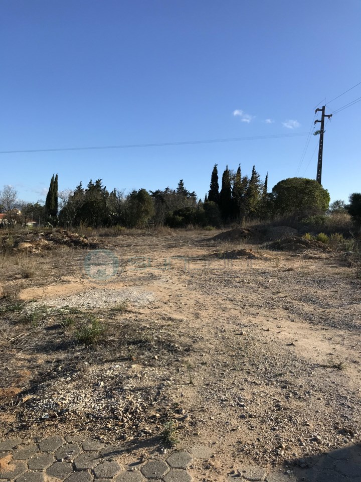 Urban Plot for Commercial Use in Lagos – Prime Investment