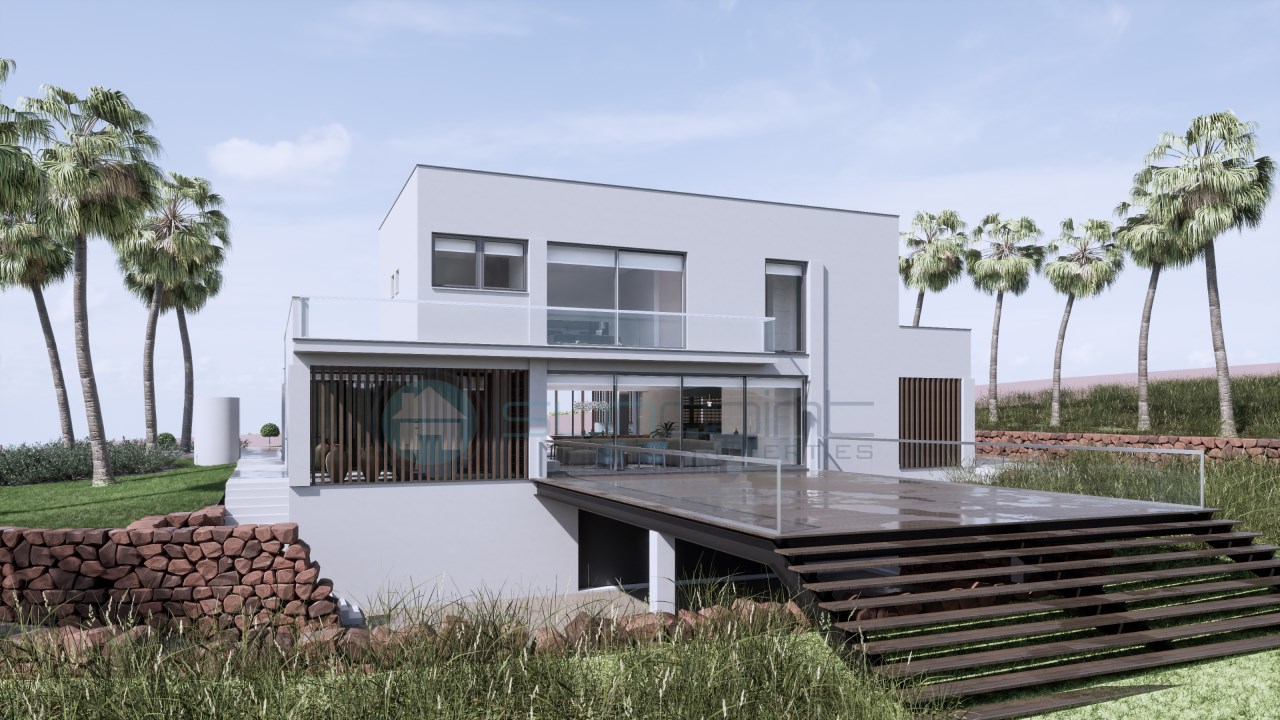 Luxury 4-Bedroom House in Lagos with Pool and Large Plot