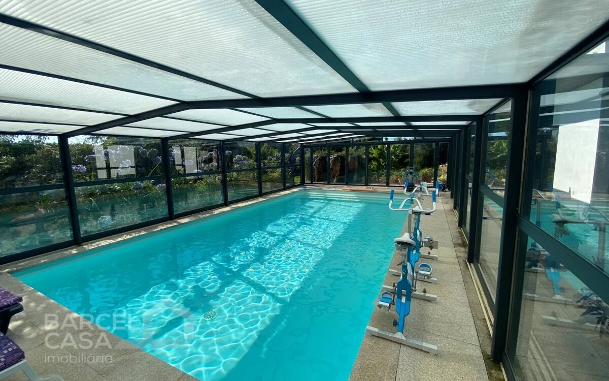 Neuwertige einstöckige Villa mit 4 Schlafzimmern und Innenpool in Marinhas - Esposende