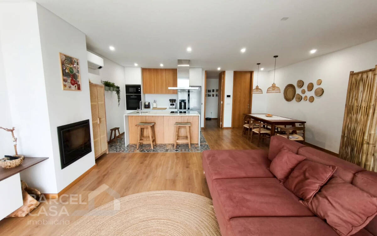 Unique Opportunity: Semi-New 3 Bedroom Single Storey House in Manhente!