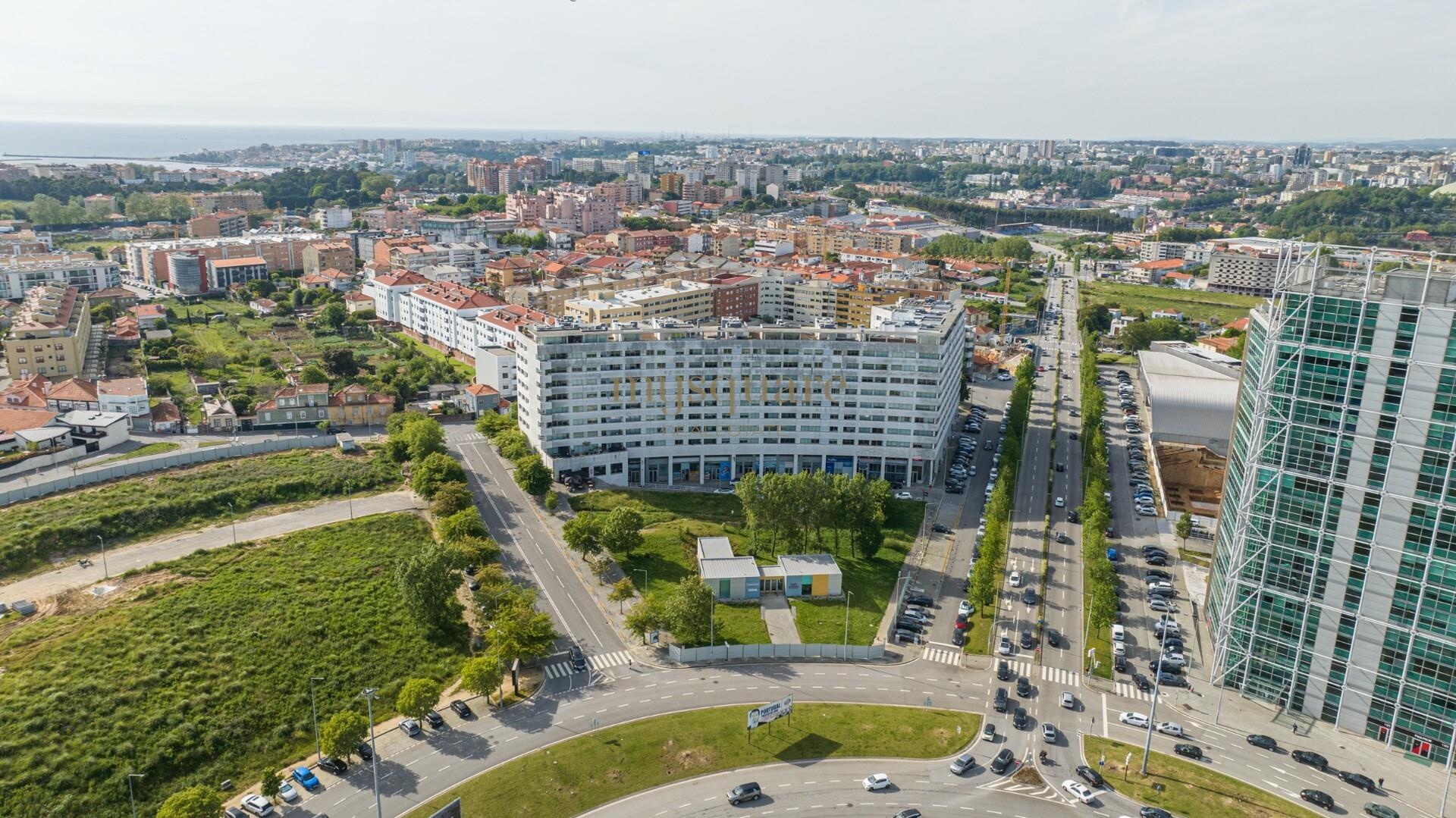 2 BEDROOM APARTMENT 1 WITH BALCONY AND 2 PARKING SPACES, IN VL8 - GAIA