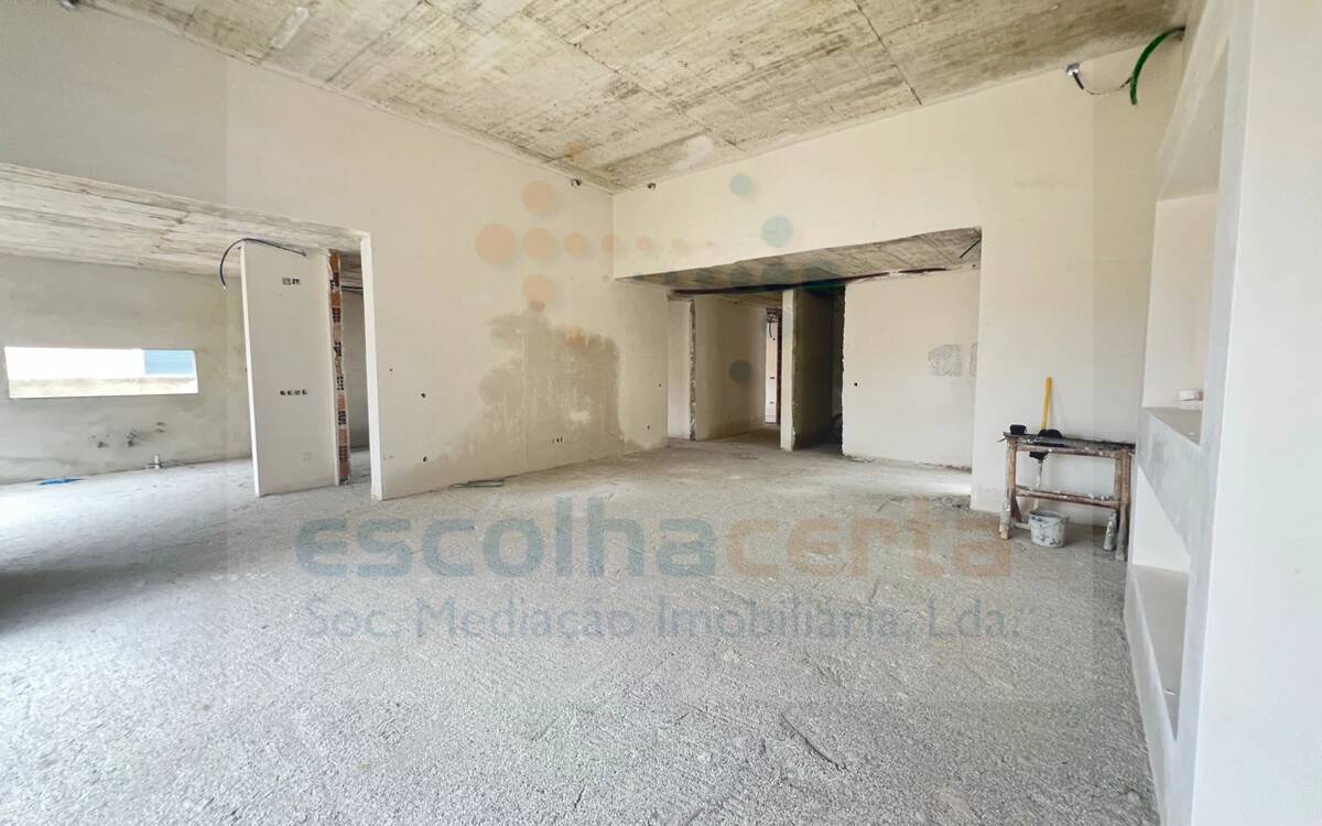 Casa de 5 dormitorios con piscina