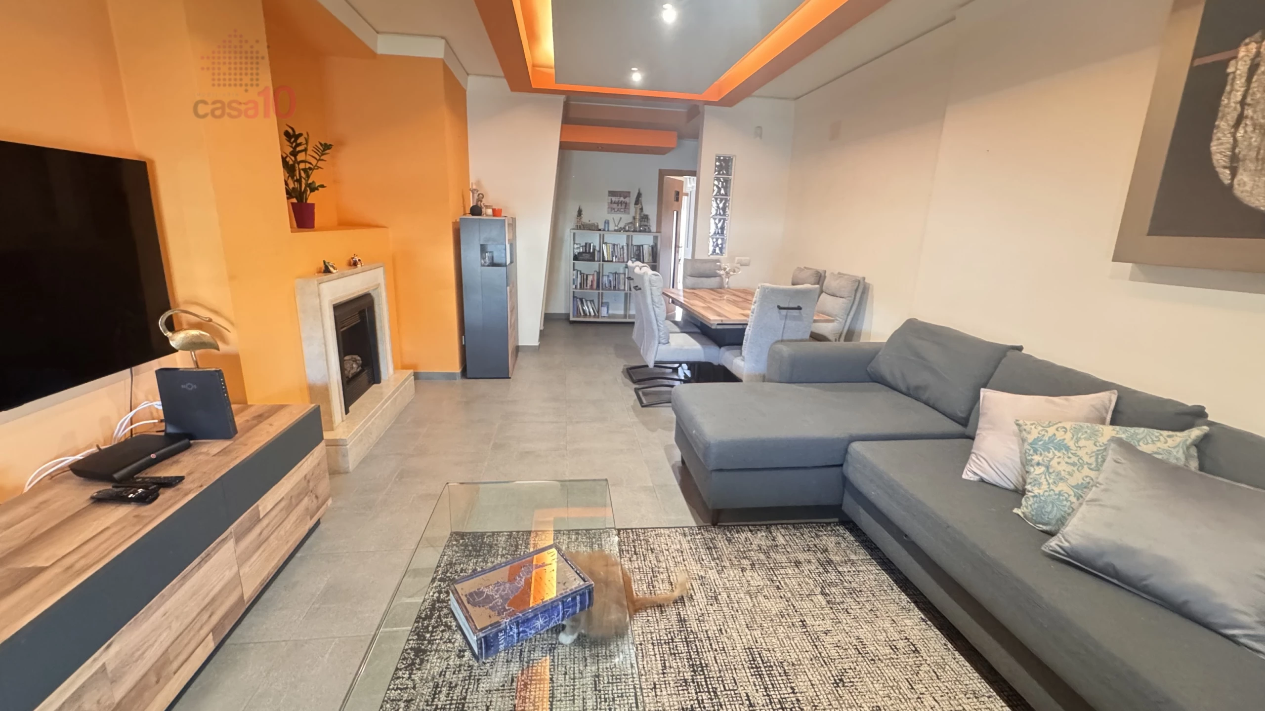Apartamento T3 com box em São Francisco – Conforto e Luz