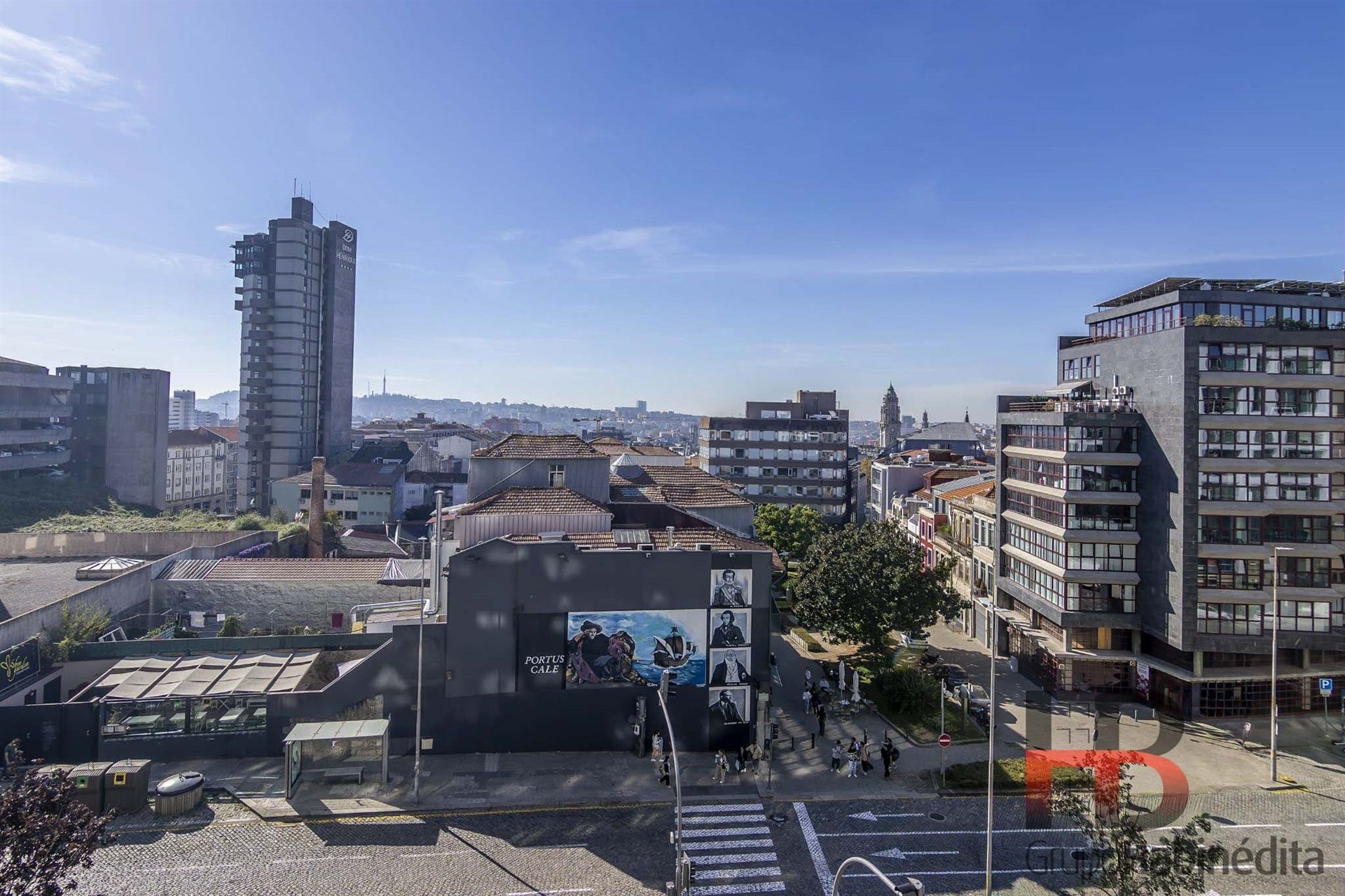 Exklusive 3-Zimmer-Wohnung im Historischen Zentrum von Porto