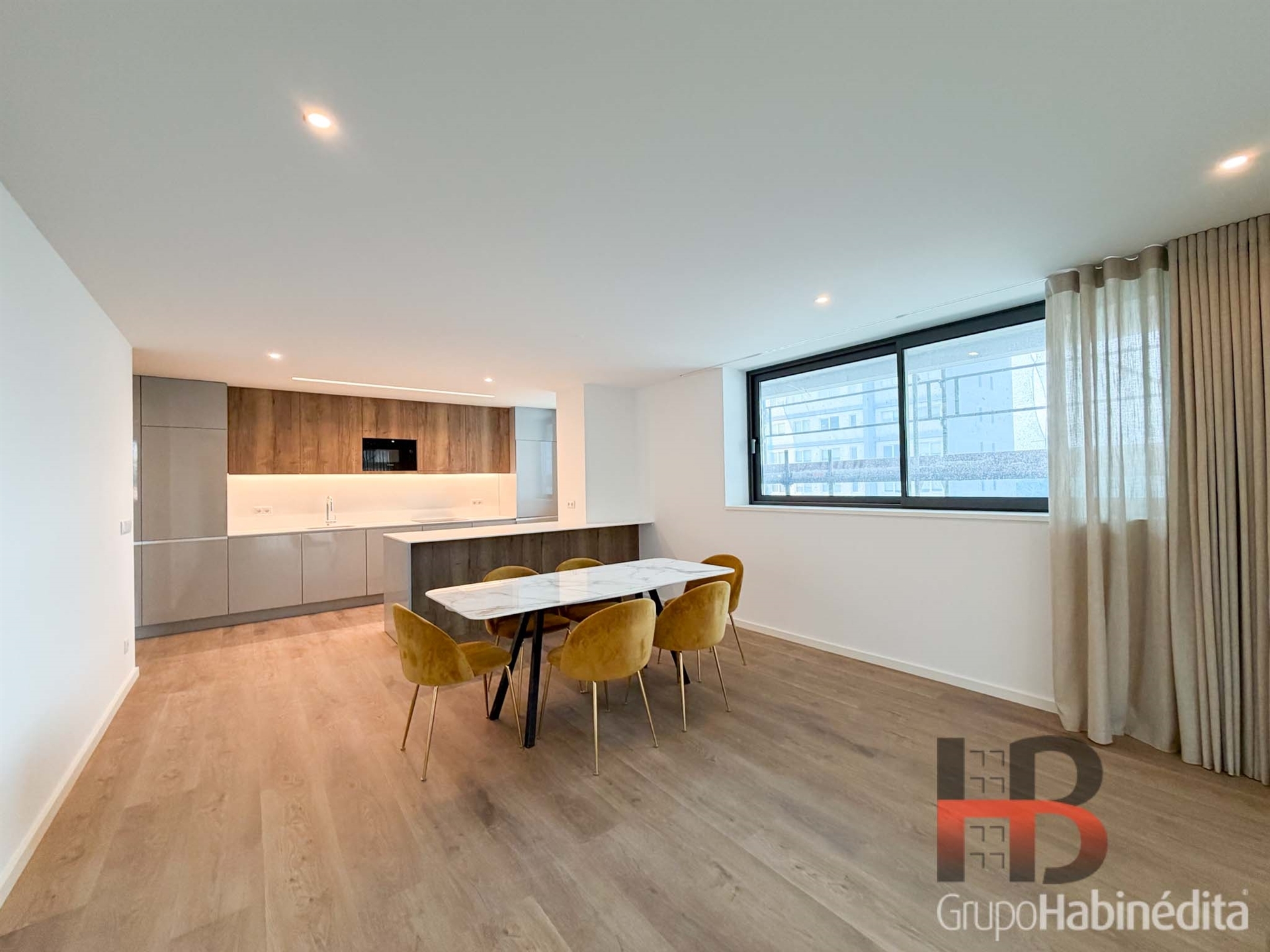 Apartamento T2 Duplex em Leça da Palmeira com Vista Mar