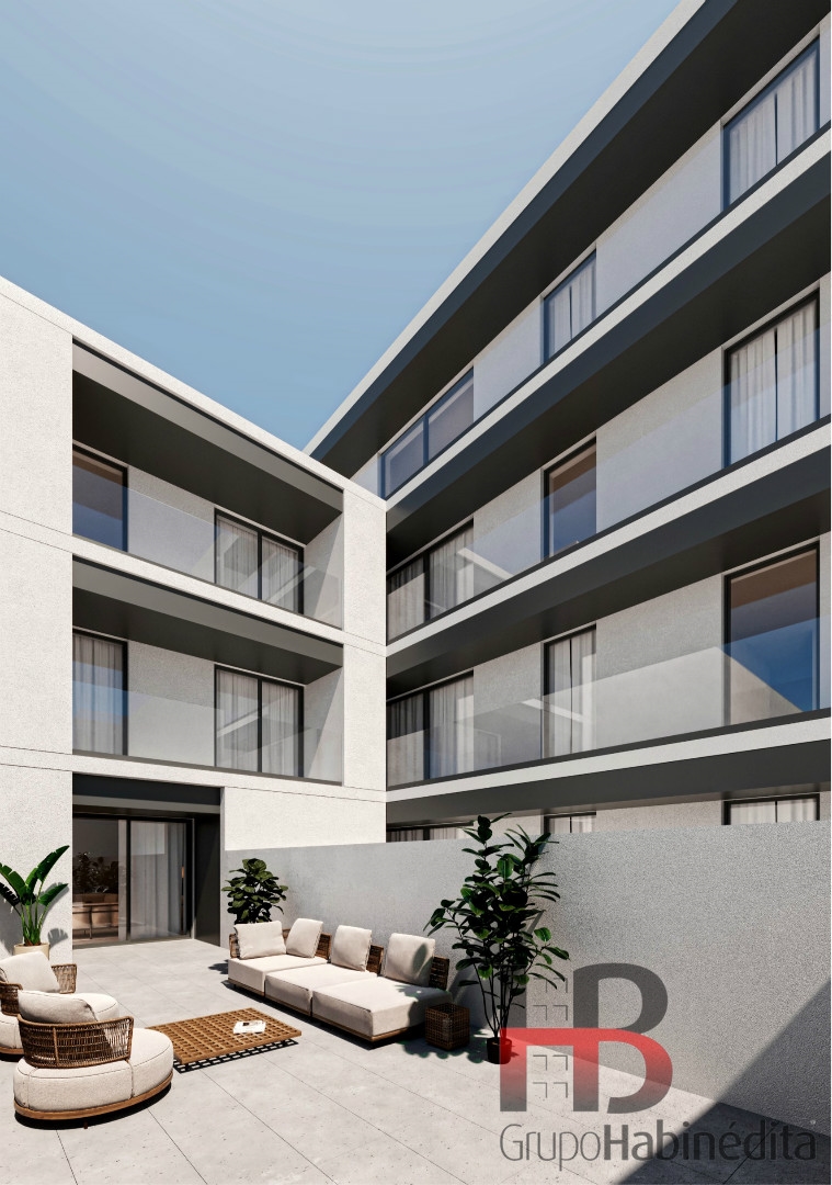 Apartamento T2 Moderno em Campanhã com Terraço de 30m2