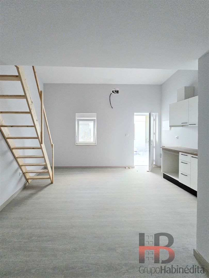 Kernsanierte 1-Zimmer-Wohnung im Zentrum von Porto