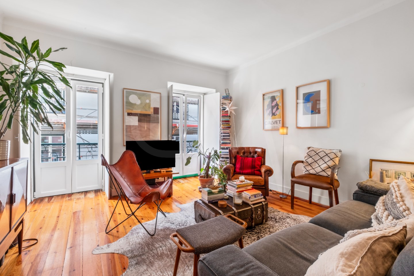 Appartement 2 chambres à Misericórdia – Charme et Identité