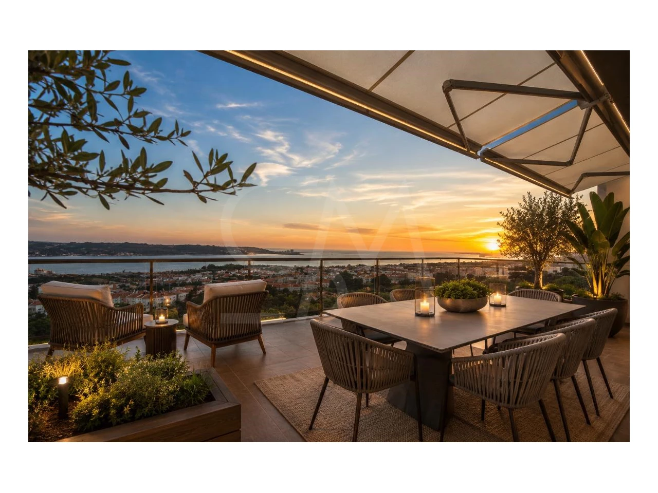 Apartamento Duplex T5 com Terraço e Vista Rio em Lisboa