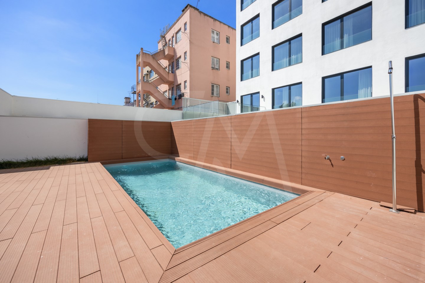 2-Zimmer-Wohnung in Avenidas Novas mit Pool
