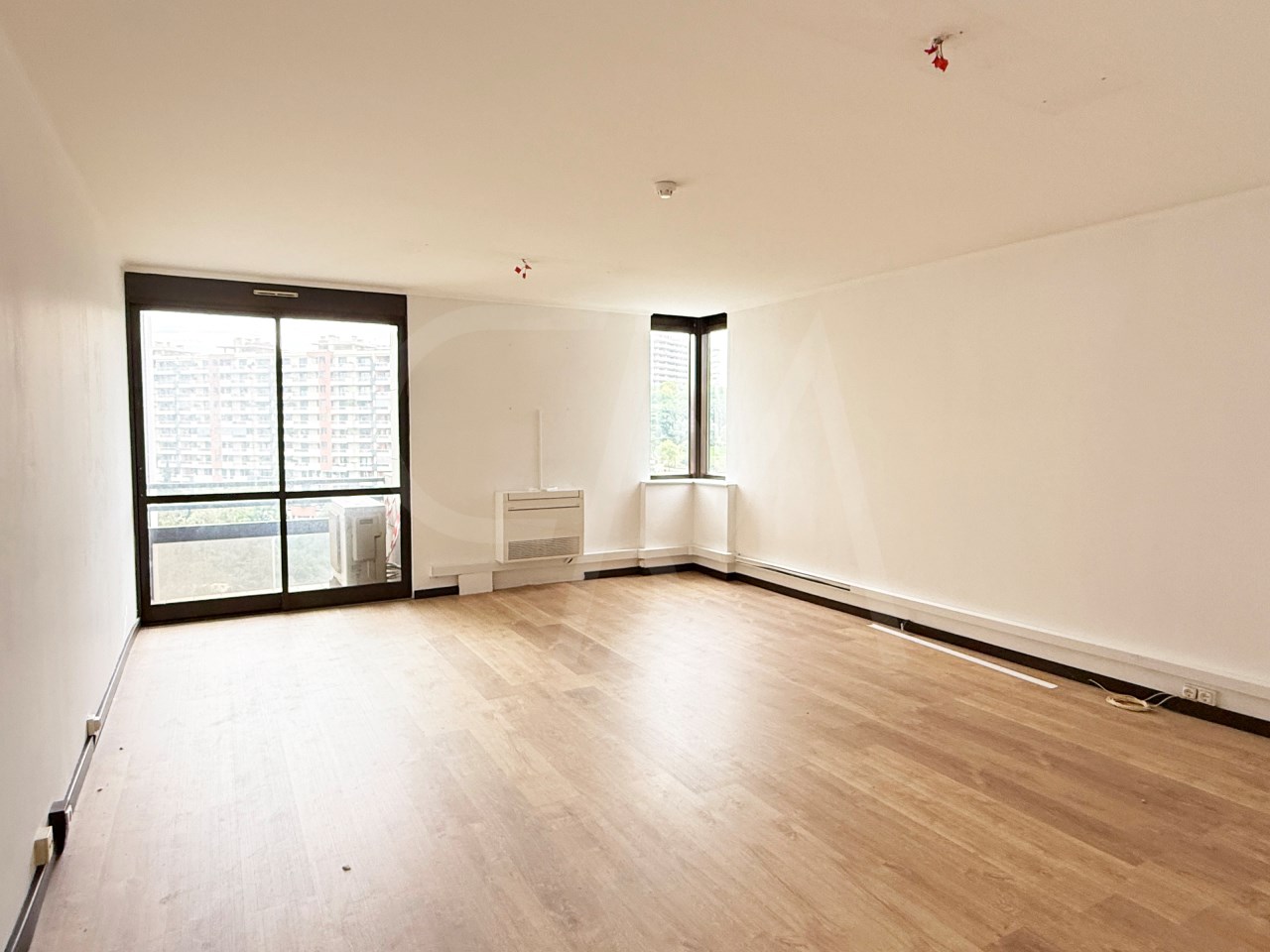 Modern Office Space in Miraflores | Oeiras - Prime Location