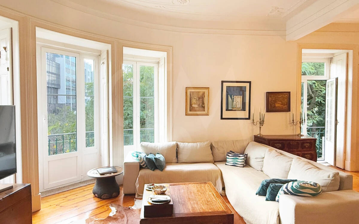 Apartamento con Encanto T5+1 en Avenidas Novas, Lisboa