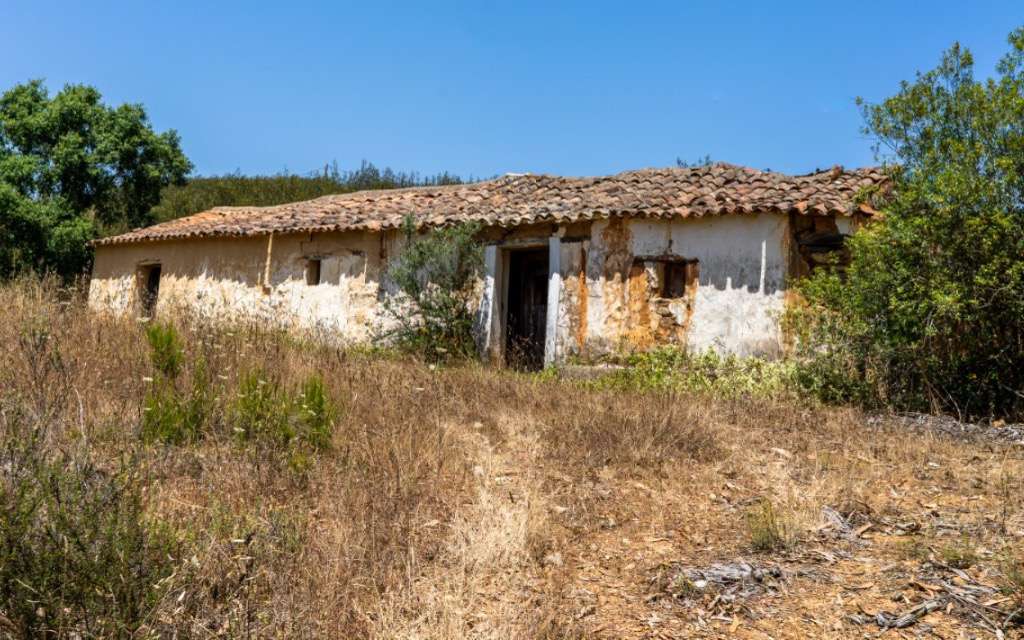 Landhouse for Renovation/Rebuilding - 2 Houses