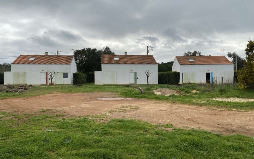 3 Casas de Campo c/ Piscina - Alfambras